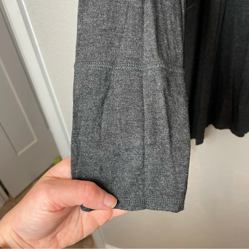 Cable & Gauge Dark Gray Long Sleeve Women's Mock-neck Tunic Size L